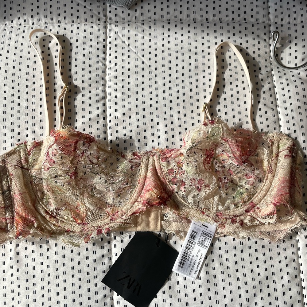 ZARA floral unlined lace bra